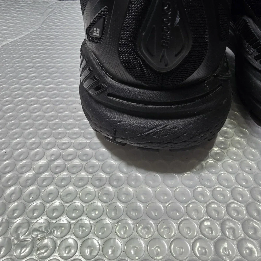 Brooks product pair